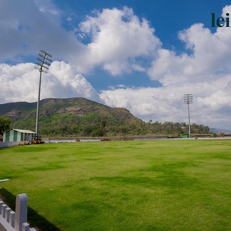 Stay Leisurely - Pavilion By The Hills, Lonavala - Stadium View Rooms ภายนอก รูปภาพ